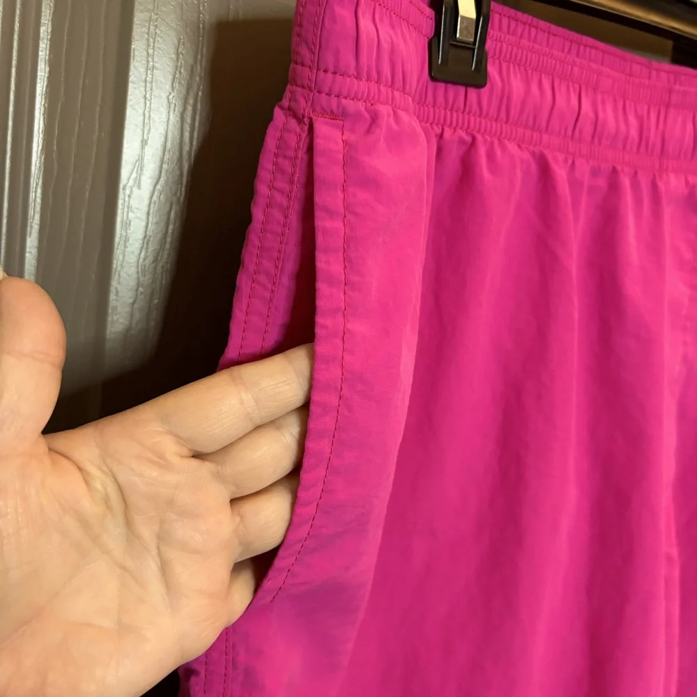 American Eagle Men’s All Day Short Pink L Pull On Shorts